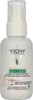 A white bottle of Vichy Capital Soleil UV Clear Anti-Imperfections Water SPF50 with a pump dispenser. Anteprima dell’immagine prodotto