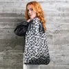 Reisenthel mini maxi, Plátená taška, Čierna, Biela, Náhľad obrázku produktu 3