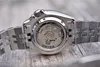 Close-up view of the back of a Seiko 5 watch, showing the automatic movement and metal bracelet. Podgląd zdjęcia produktu