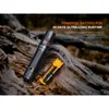 A flashlight and a battery are placed on a textured wooden surface, with text overlay describing the product's features. Produktbild-Vorschau