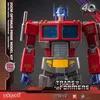 A promotional image for a Transformers Optimus Prime model kit. Podgląd zdjęcia produktu