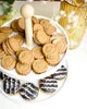 Etagere 2 Stöckig aus Porzellan mit Holzstamm Kuchenplatte Produktbild-Vorschau 3