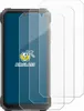 A smartphone screen protector is shown on a smartphone, with two additional screen protectors to the right. Produktbild-Vorschau