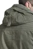 Close-up of the back of a green hooded jacket. Náhled obrázku produktu