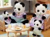 Sylvanian Families 5529 Panda Familie - Figuren für Produktbild-Vorschau 6