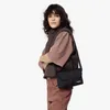 Eastpak Pouch Bag - Umhängetasche 26 cm (black) Produktbild-Vorschau 4