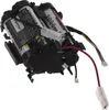A close-up view of a battery pack with wires and connectors, isolated on a white background. Voir les images du produit