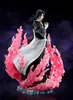 A statue of Byakuya Kuchiki from Bleach surrounded by pink energy effects, displayed against a dark purple background. Anteprima dell’immagine prodotto