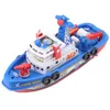 Feuerwehrboot Spielzeug - Wasserspritzendes Schiffsmodell Produktbild-Vorschau 3