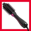 A Revlon hair dryer brush is shown against a white background. Podgląd zdjęcia produktu