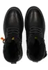 A top-down view of a pair of black winter boots. Anteprima dell’immagine prodotto