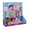 The image shows the packaging of a Gabby's Dollhouse Kitty Fairy's Garden Treehouse playset. Náhled obrázku produktu