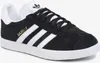 A studio shot of a single Adidas Gazelle sneaker. Produktbild-Vorschau