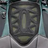 Close-up of the back panel of a green backpack, showing the ventilation system. Anteprima dell’immagine prodotto