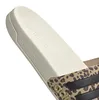 Schoenen Adidas Adilette Shower IG3682 Productafbeelding-voorbeeld 11