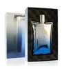 A perfume bottle and its packaging are displayed. Voir les images du produit