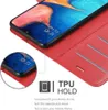 A red phone case is shown with a phone inside, displaying the screen. Náhled obrázku produktu