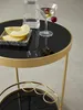 Dynamische Perspektive des Rollwagens von unten, die das goldene Finish des Stahlrahmens und das Design der schwarzen Lenkrollen betont._#sku_SAFWL6.000# Produktbild-Vorschau