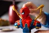 LEGO Marvel 76326 Buste d'Iron Spider-Man - Ensemble de Voir les images du produit 8