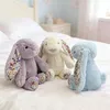 Peluche lapin de 20 cm – Adorable peluche à oreilles Voir les images du produit 4