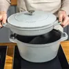 Sada hrnců Staub, dvoudílná | kulatá | litina | bílý lanýž Náhled obrázku produktu 10