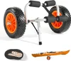 A kayak trolley with two large wheels, a strap, and a small kayak shown separately. Anteprima dell’immagine prodotto