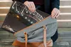 MuchoWow® Laptop Hülle 17 Zoll Laptoptasche Brücke - Nacht Produktbild-Vorschau 7