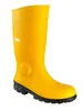 A studio shot of a yellow safety boot with a black sole. Voir les images du produit