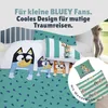 A Bluey-themed bedding set is displayed on a bed, with a promotional overlay showing close-ups of the bedding designs. Produktbild-Vorschau