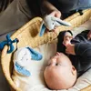 WHISBEAR Anhänger für Kinderwagen spielender Hase für Produktbild-Vorschau 8