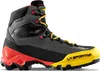Schwarz-gelbe Bergschuhe "Aequilibrium LT GTX" von La Sportiva; mit robustem Obermaterial und griffiger Sohle. Podgląd zdjęcia produktu