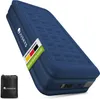 A blue inflatable mattress with a carrying bag next to it. Produktbild-Vorschau