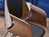 Chaise de salle à manger design MIRVAT - noyer / éco-cuir Voir les images du produit 7