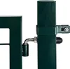 Close-up of a green metal gate hinge and post connection. Produktbild-Vorschau
