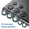 A close-up of a smartphone's camera lenses with protective lens covers arranged in front of it. Anteprima dell’immagine prodotto