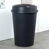 Vilde | Poubelle 47 l - Noir - Pratique - Avec clapet - Voir les images du produit 2