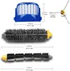 A set of replacement parts for an iRobot Roomba vacuum cleaner, including a filter and brushes, with dimensions indicated. Produktbild-Vorschau