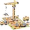 Baustellen-Set mit drehbarem Kran und Holzfahrzeugen – Produktbild-Vorschau 1