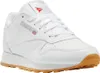 A white Reebok Classic Leather sneaker with a gum sole. Produktbild-Vorschau