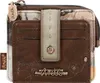 A close-up studio shot of a wallet. Anteprima dell’immagine prodotto