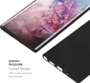 A black phone case is shown next to a smartphone with a colorful wallpaper. Produktbild-Vorschau