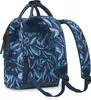 A backpack with a floral pattern. Produktbild-Vorschau