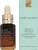 A bottle of Estee Lauder Advanced Night Repair serum and its packaging are shown side-by-side against a white background. Náhled obrázku produktu