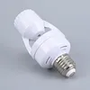 A white lamp socket adapter with a motion sensor. Podgląd zdjęcia produktu