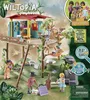 A Playmobil Wiltopia family treehouse playset is shown with figures and accessories in a rainforest setting. Podgląd zdjęcia produktu