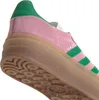 A close-up view of the sole and side of an Adidas Gazelle Bold W sneaker. Produktbild-Vorschau