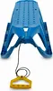 A blue plastic sled with a yellow pull handle and rope, shown from a low angle against a white background. Anteprima dell’immagine prodotto