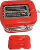 A red toaster and its removable crumb tray are shown against a white background. Voir les images du produit