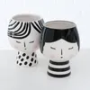 Vogeltränke Paula Mädchen Kunstharz grau H.19 cm Stückpreis Produktbild-Vorschau 4