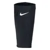A black Nike guard lock elite sleeve with a white Nike swoosh logo. Náhľad obrázku produktu